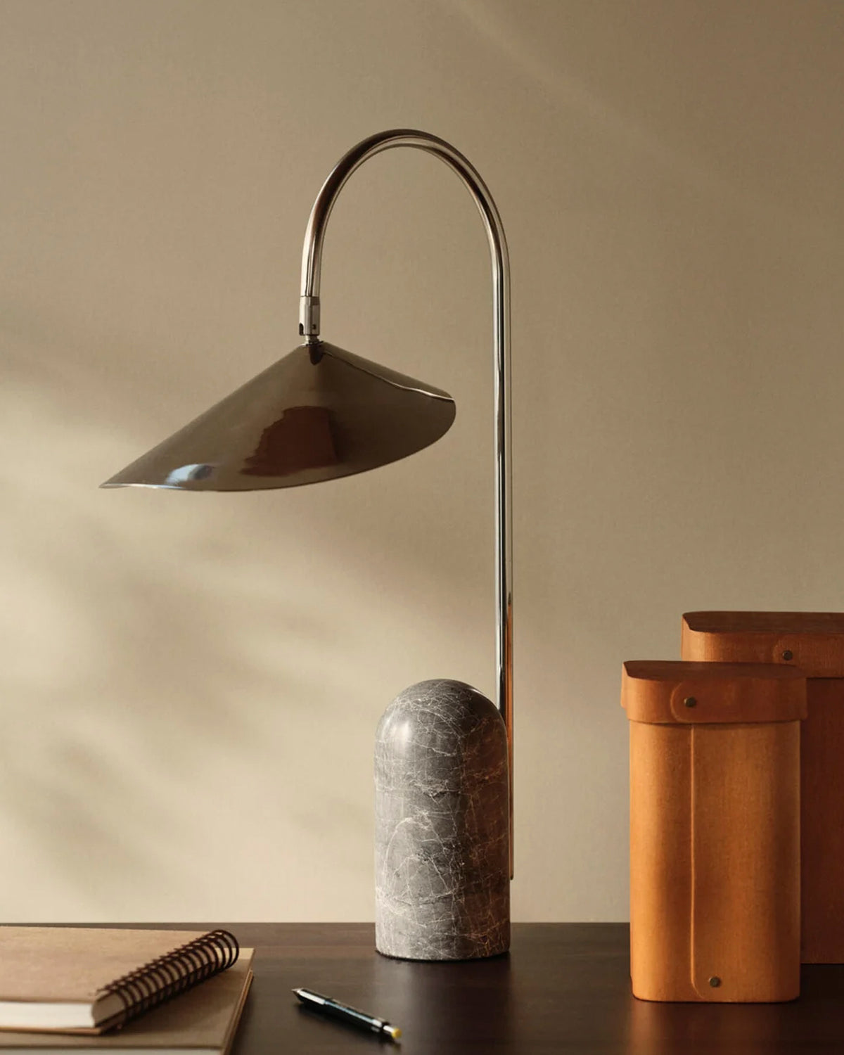 Arum Table Lamp Stainless Steel