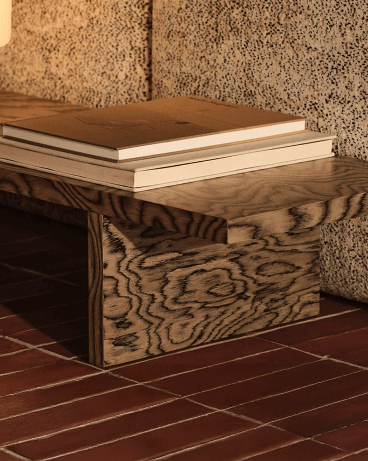 Kona Display Table Grey