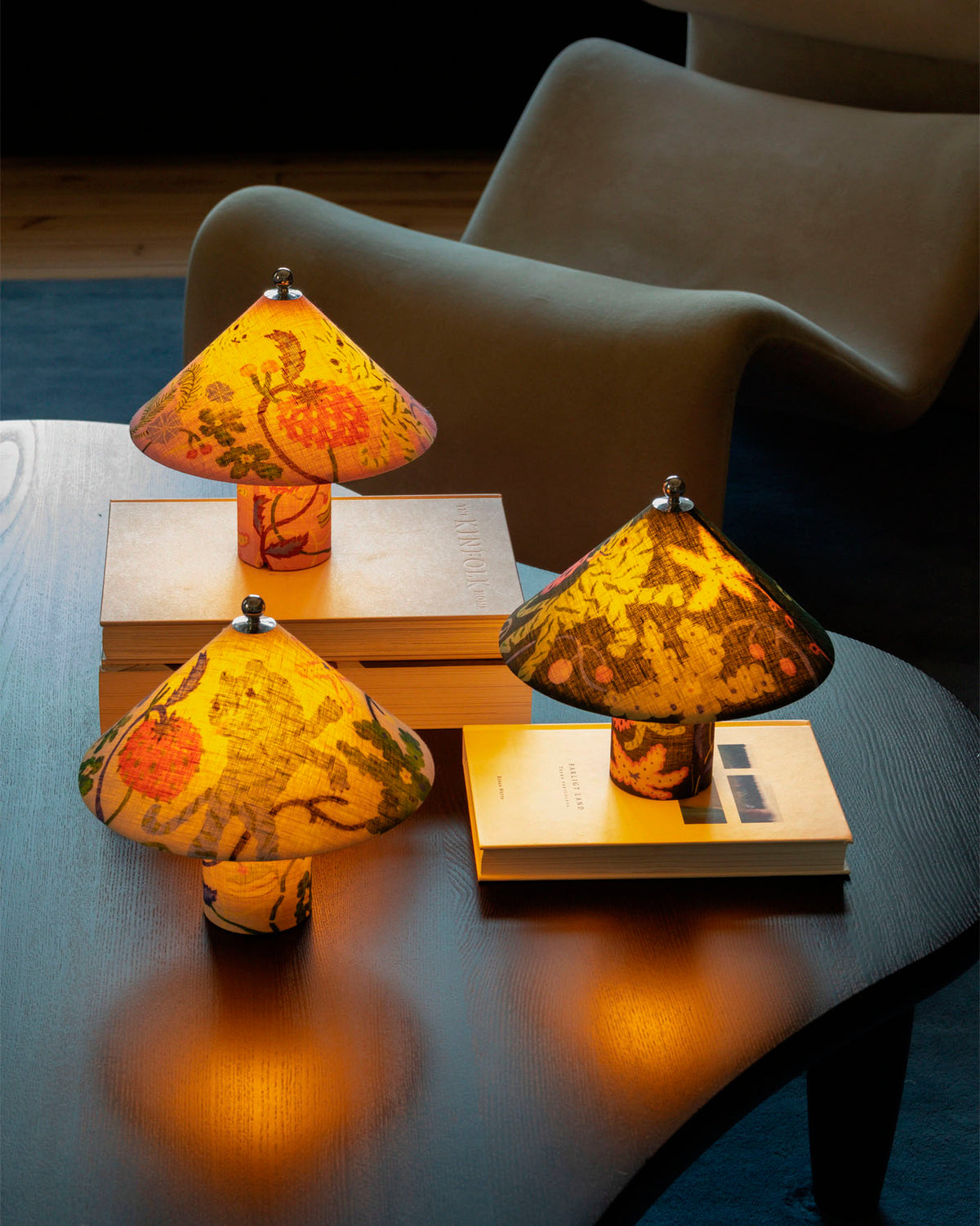 Loulou Lamp Portable Linen Garden