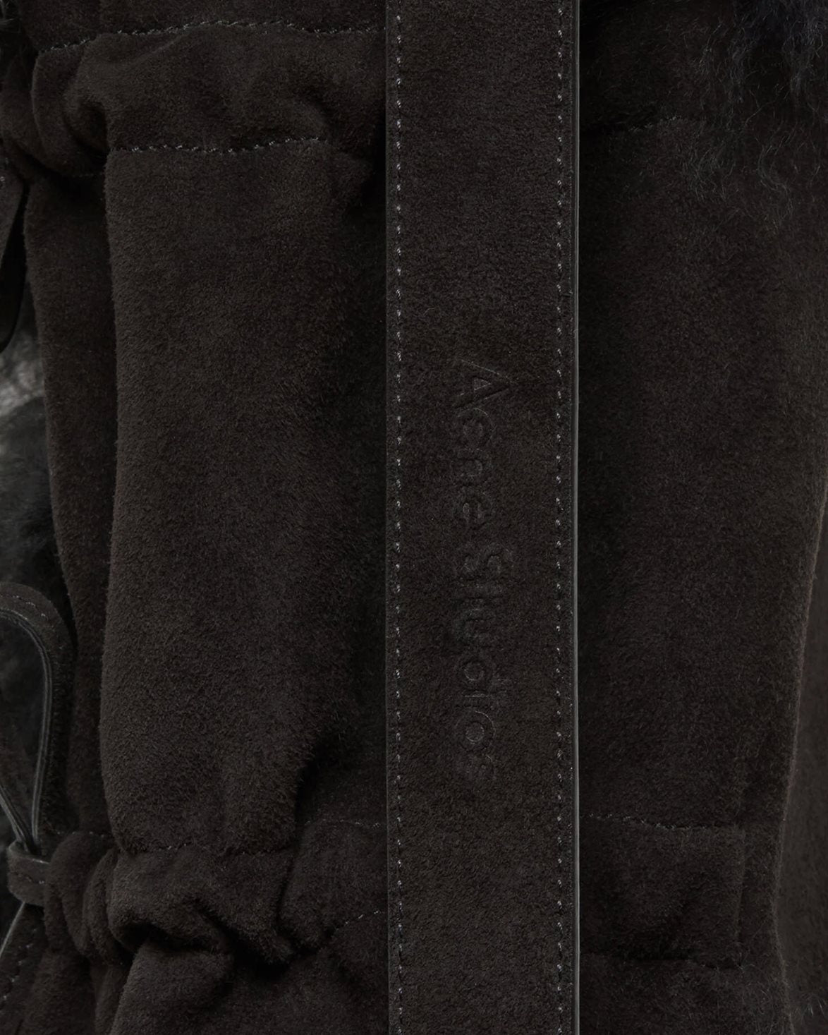 Multipocket Bag Fur Edge Black