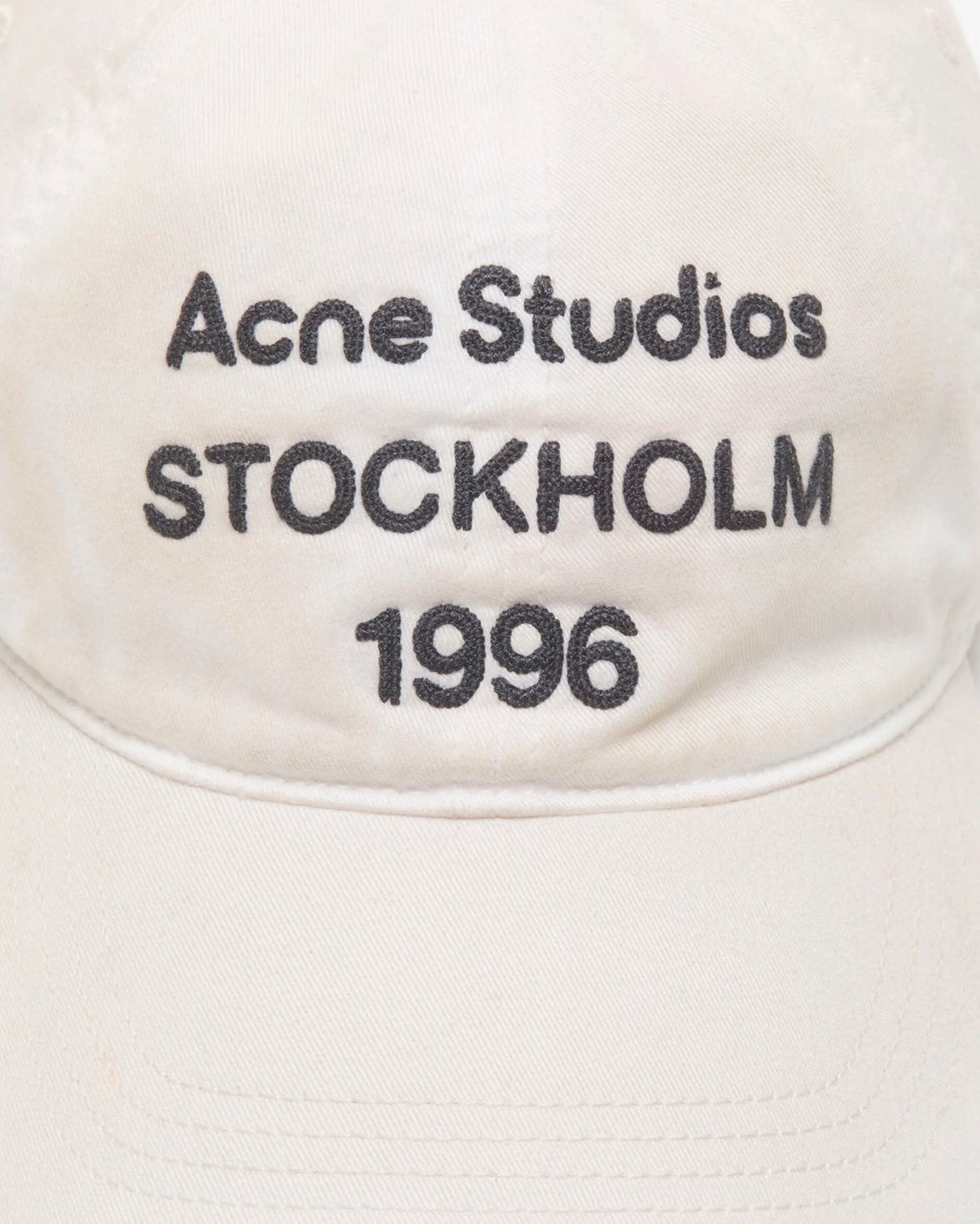 Stamp Logo Cap Dusty White