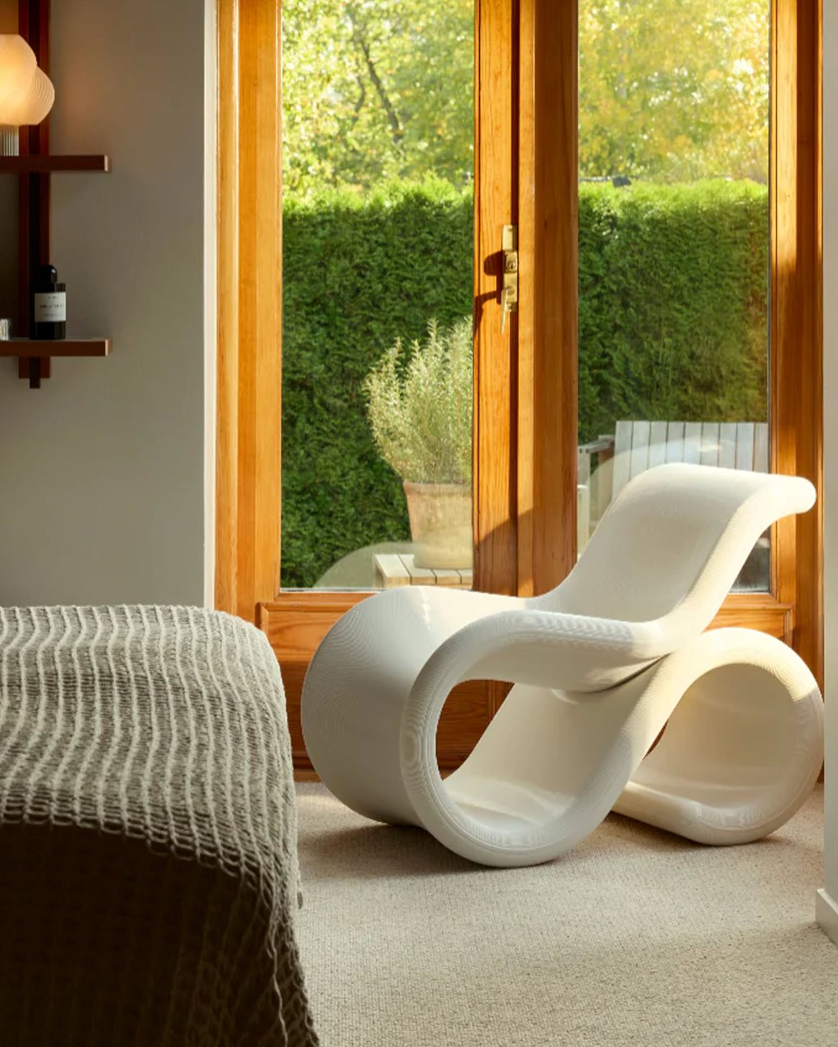 Éclair Chair Cream
