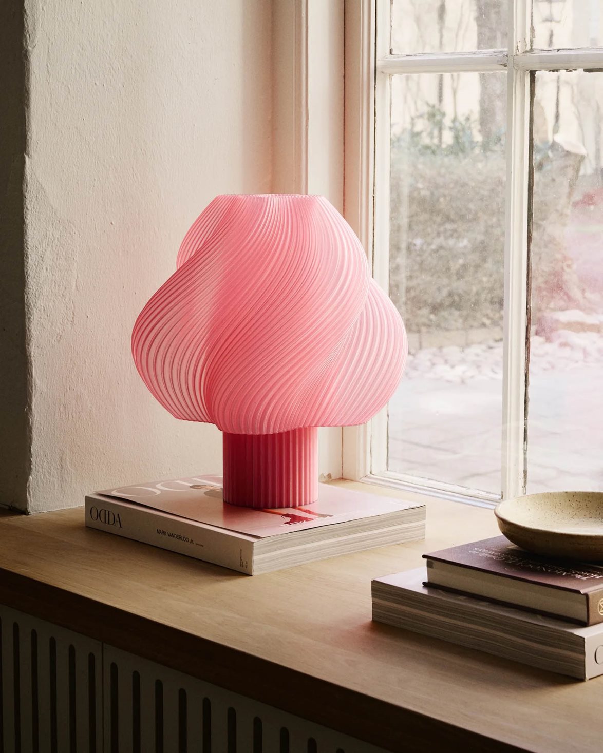 Soft Serve Table Lamp Grande Sorbet Peach