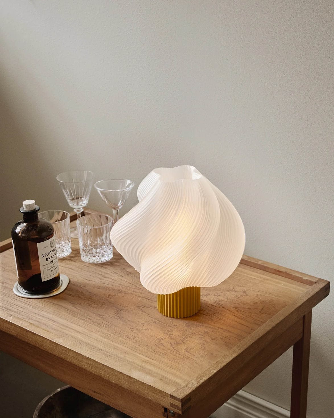 Soft Serve Table Lamp Regular Cloudberry
