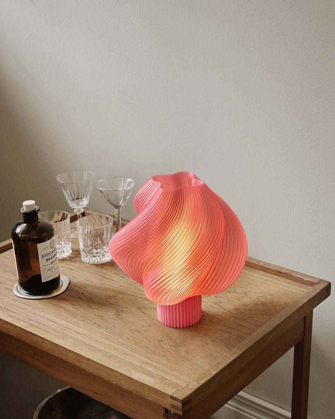 Soft Serve Table Lamp Regular Sorbet Peach