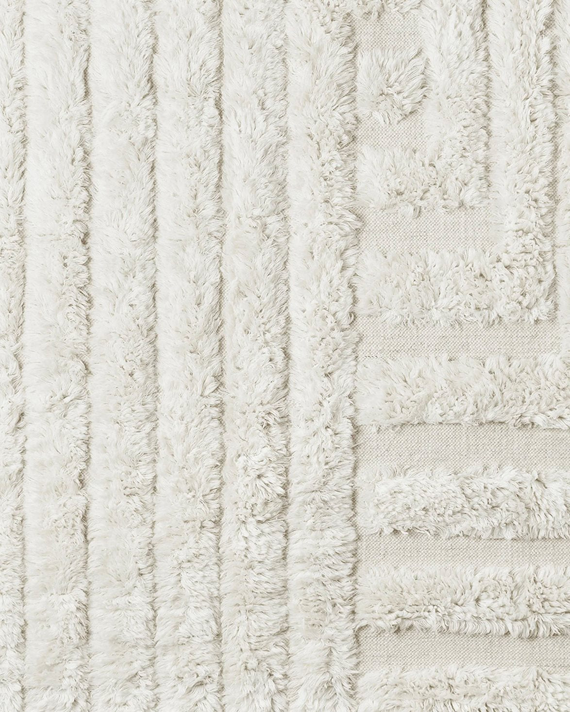 Shaggy Labyrinth Rug White