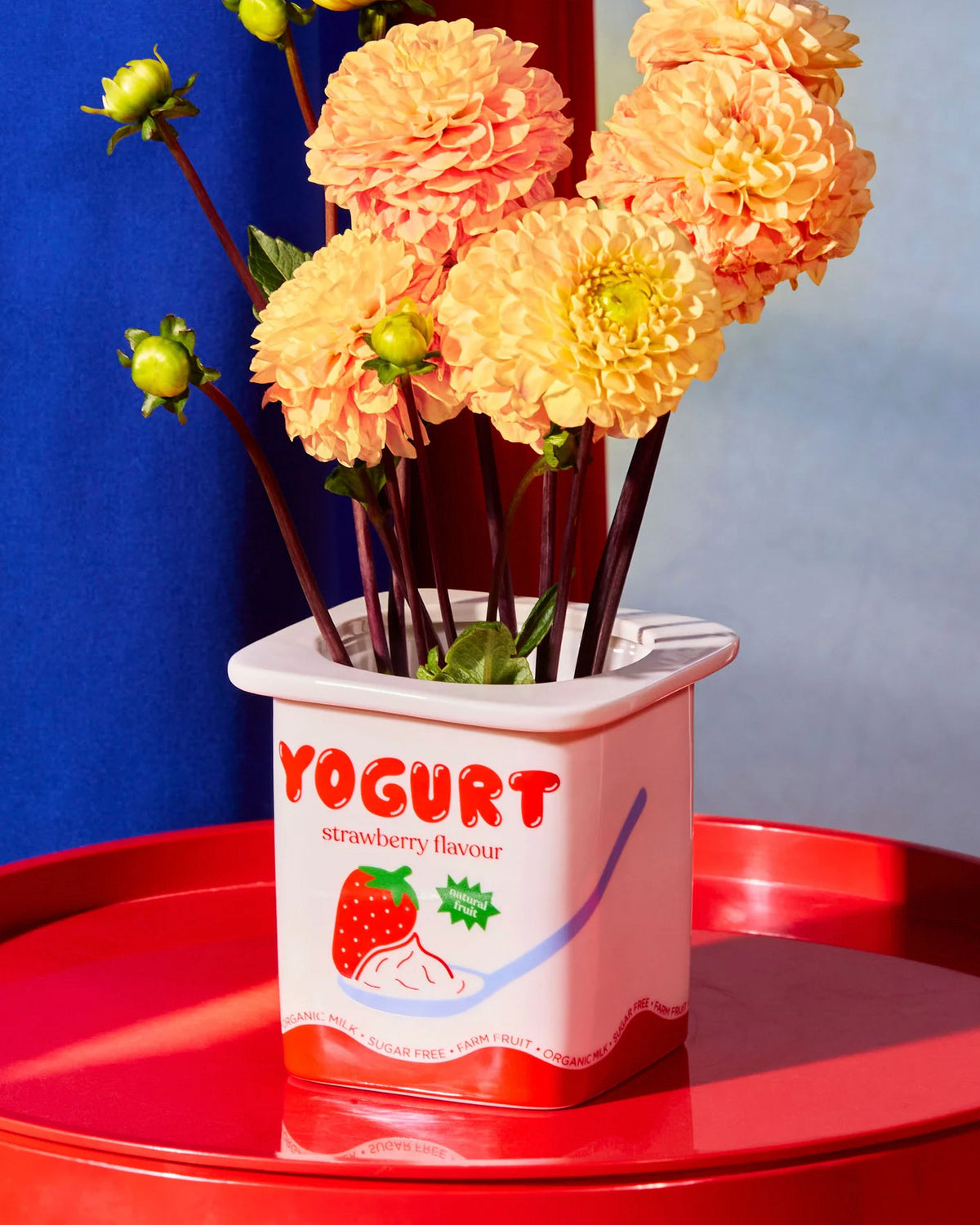 Vase Yoghurt Strawberry Red