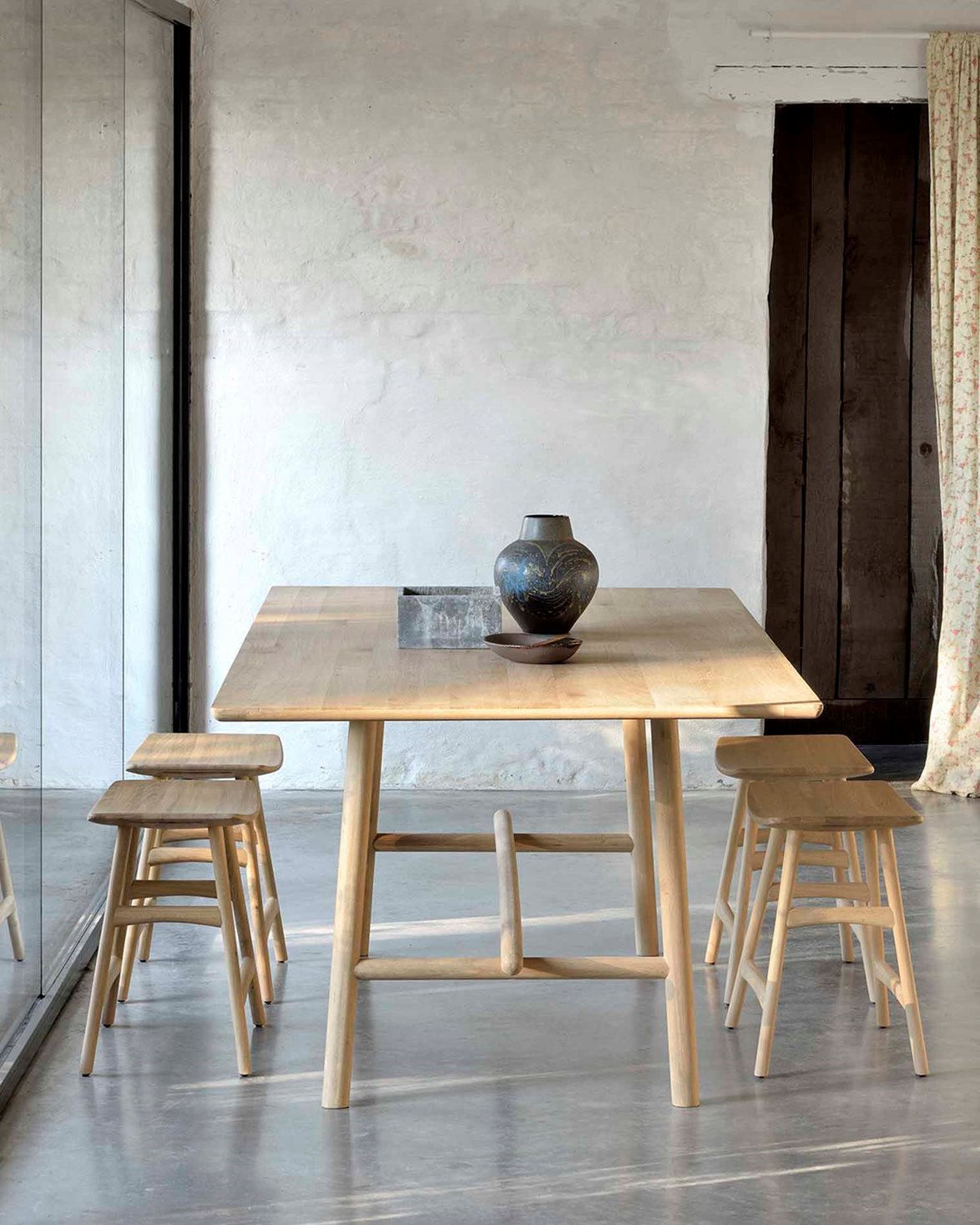 Osso Stool Oak