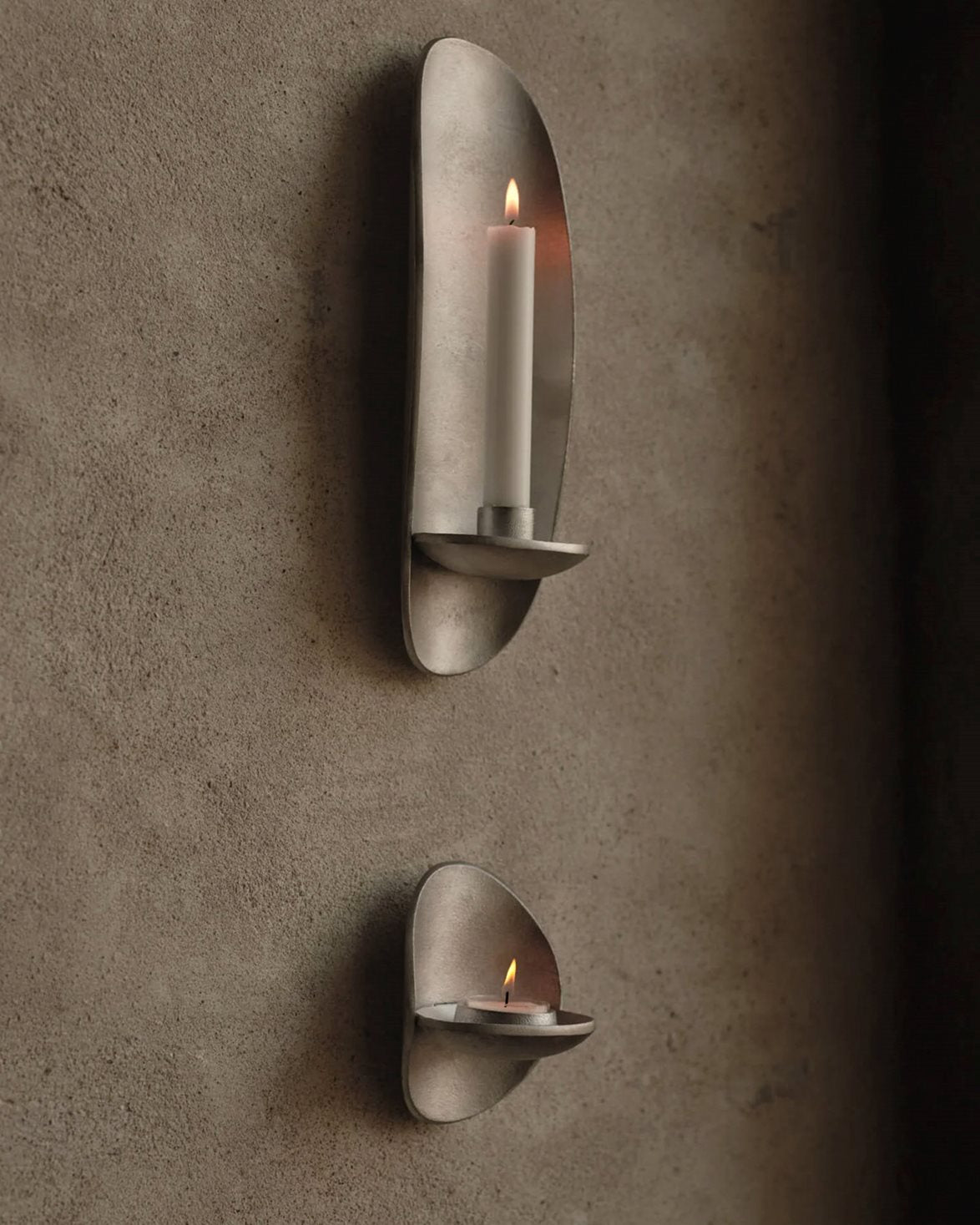 Agapé Wall Candle Holder Aluminum