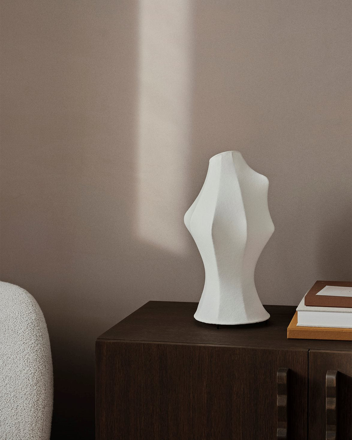 Dae Table Lamp White