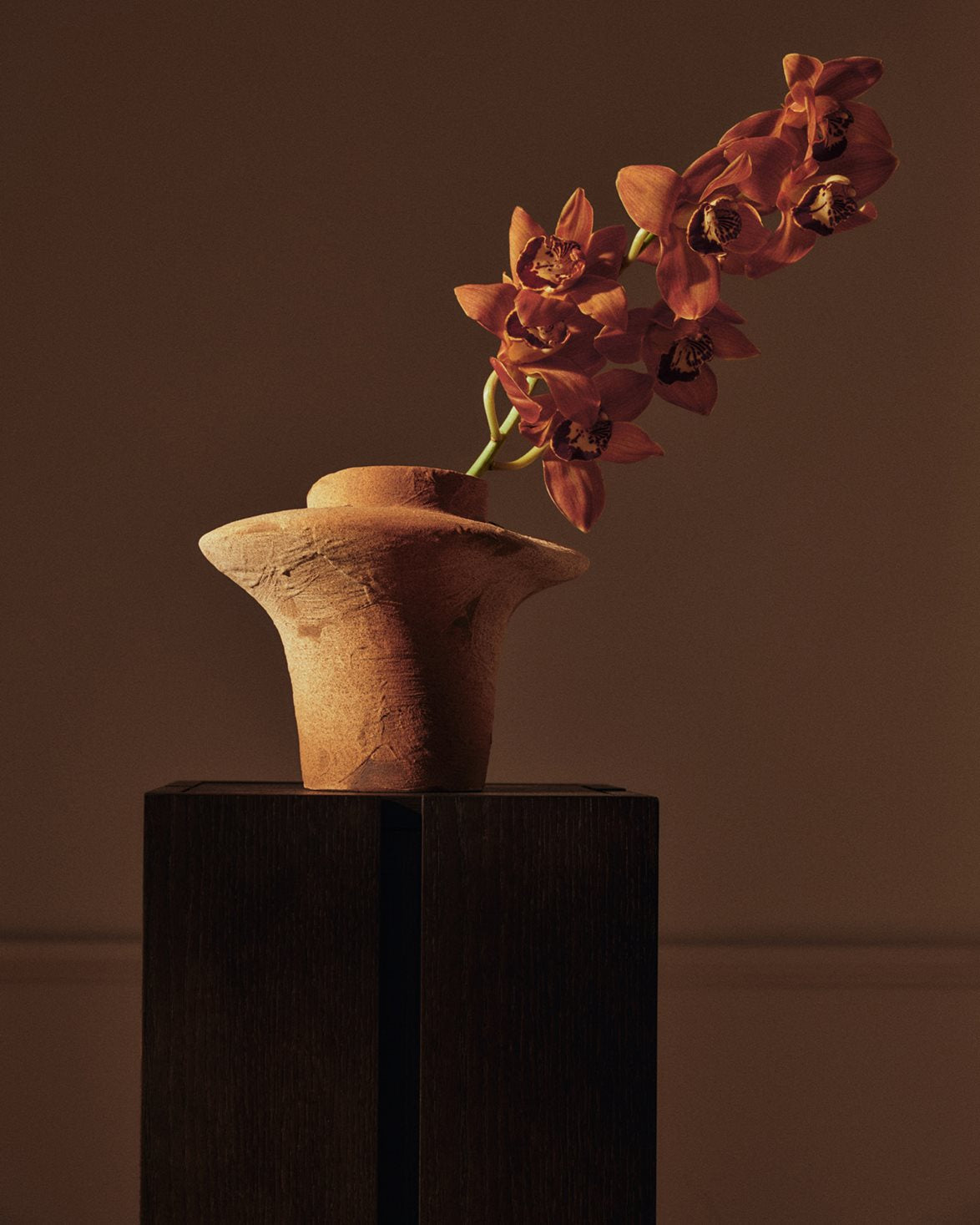 Parcel Pedestal 60 Cm Dark Stained Oak