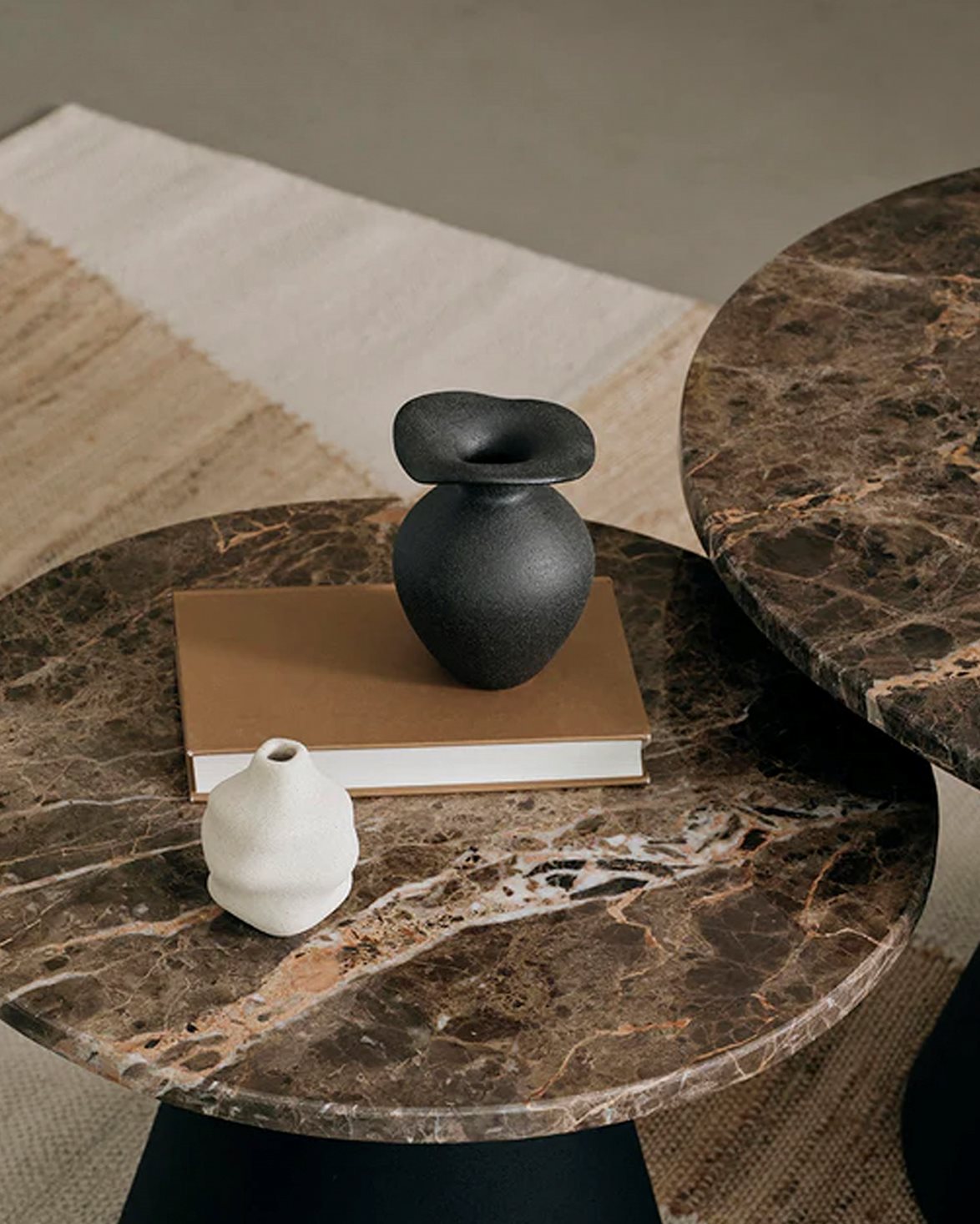 Florentina Vase Xs Matt Black