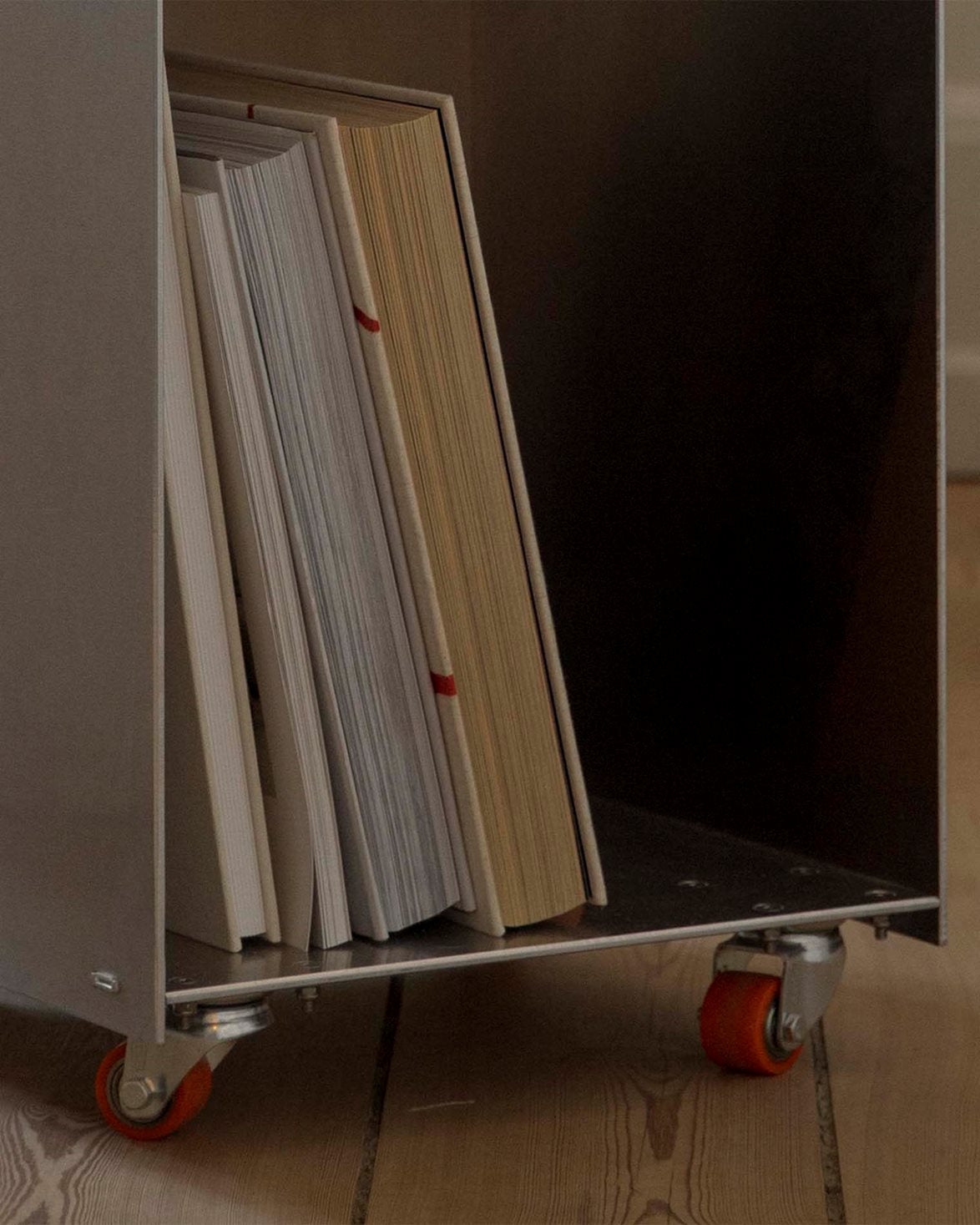 Rivet Cart Aluminum