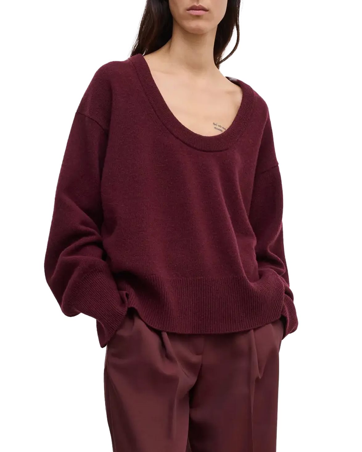 Soft Wool Scoop Knit Burgundy Red