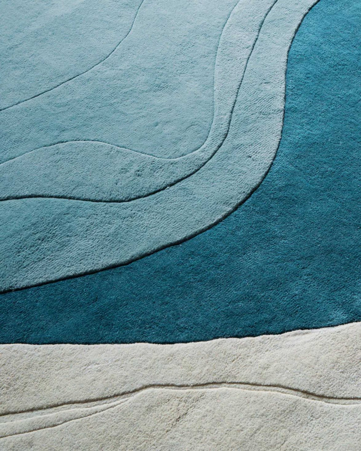 Erik Bratsberg Lozza Rug Teal