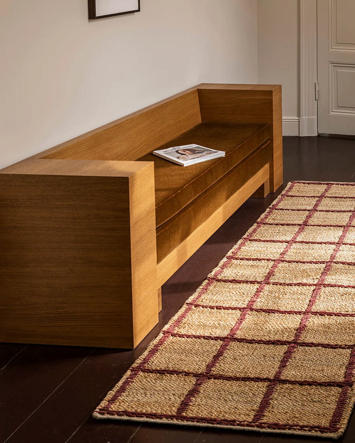 Strata Braided Jute Rug Burgundy