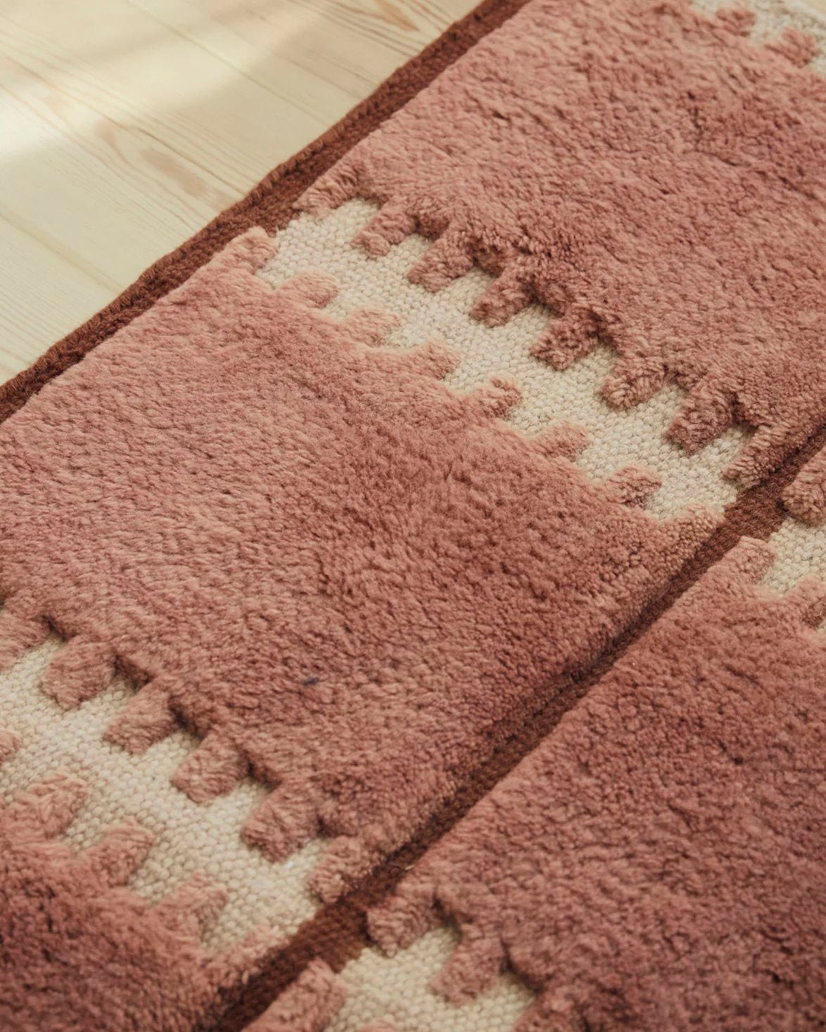 Swedish Homage Lilly Rug Rust