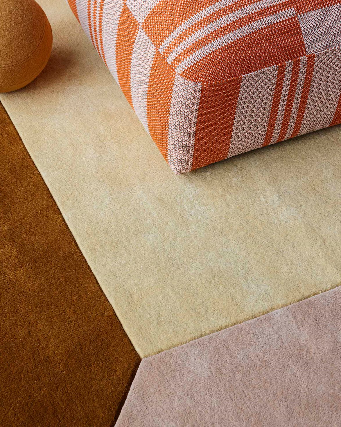 Teklan Box Wool Rug Yellows