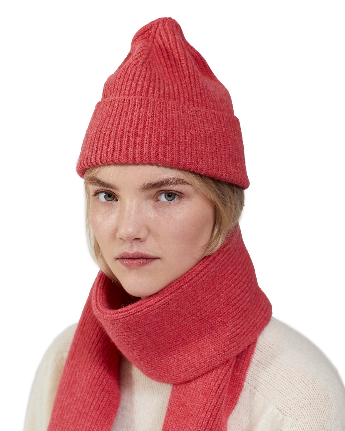 Lambswool/Caregora Beanie Fuchsia