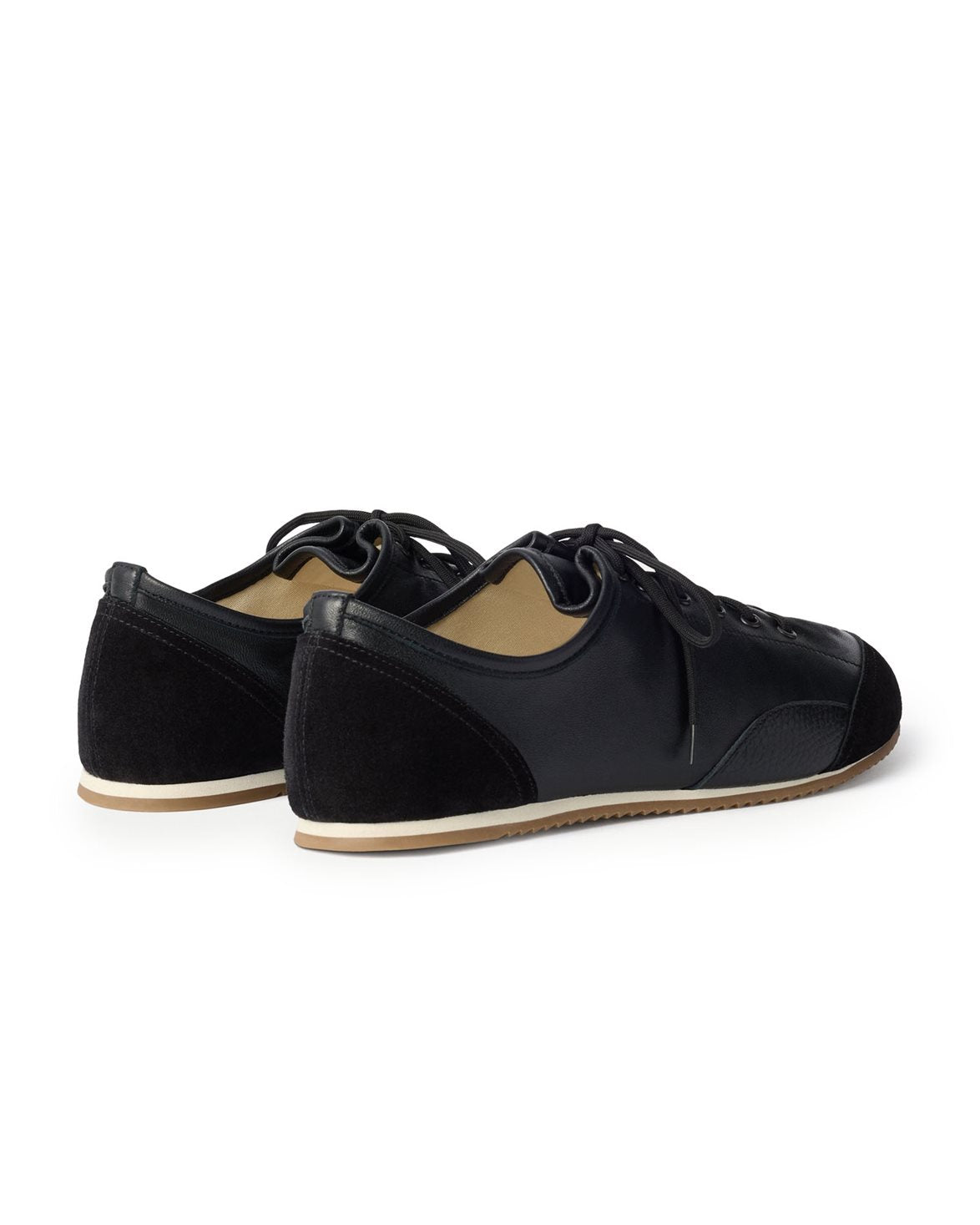 Gummy Grip Sneakers Black