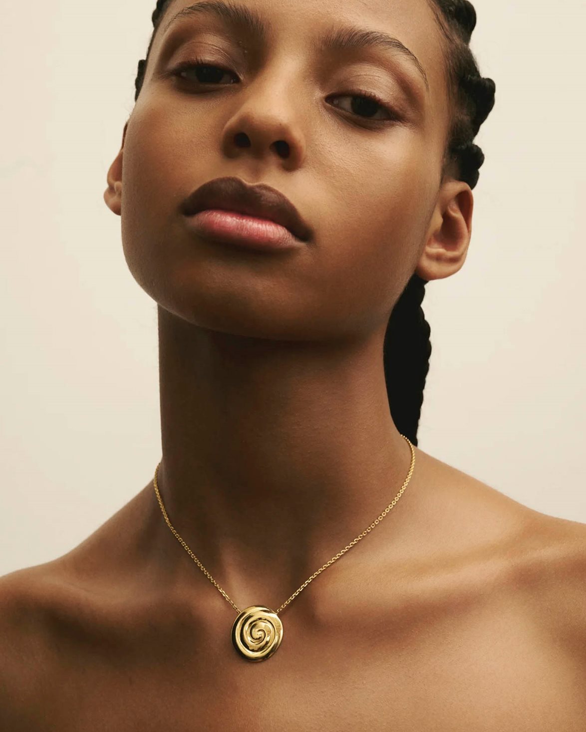 Uzu Mid Necklace Gold
