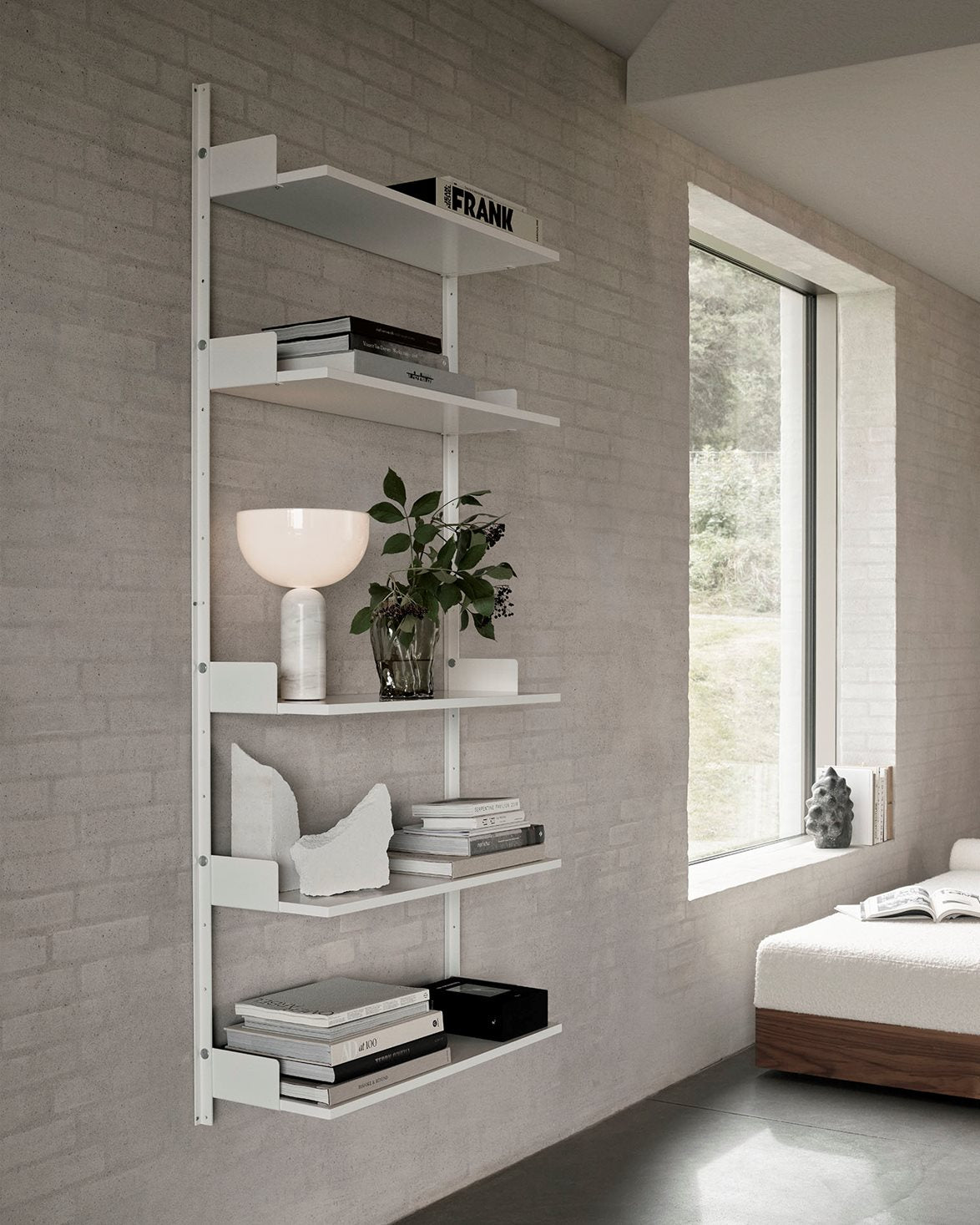 Kizu Table Lamp Small White Marble
