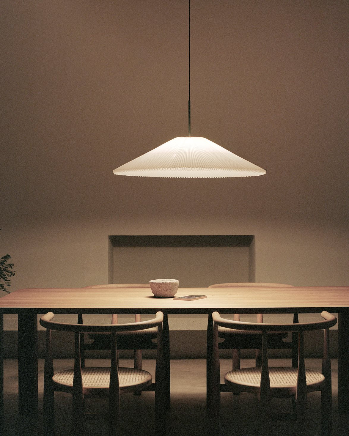 Nebra Pendant Large White