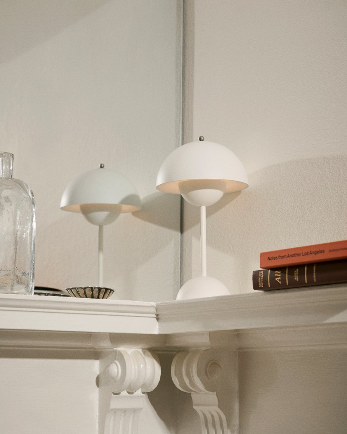 Flowerpot Portable Lamp VP9 Matt White