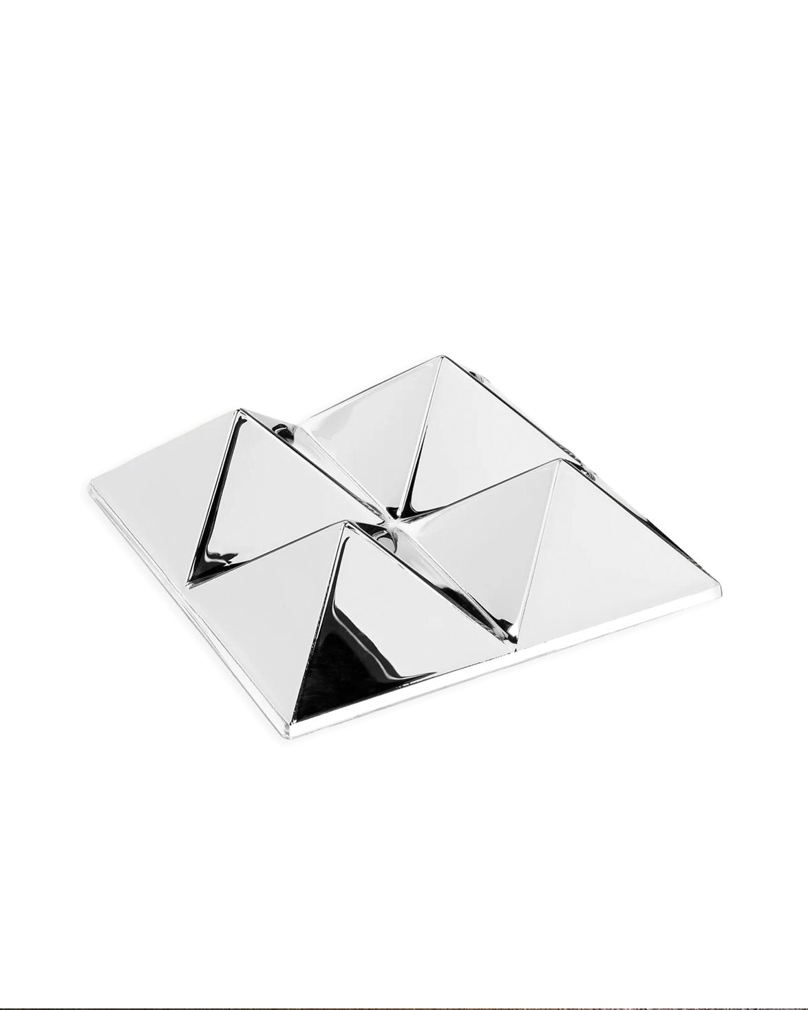 Mirror Sculptures 4 Pyramids Silver