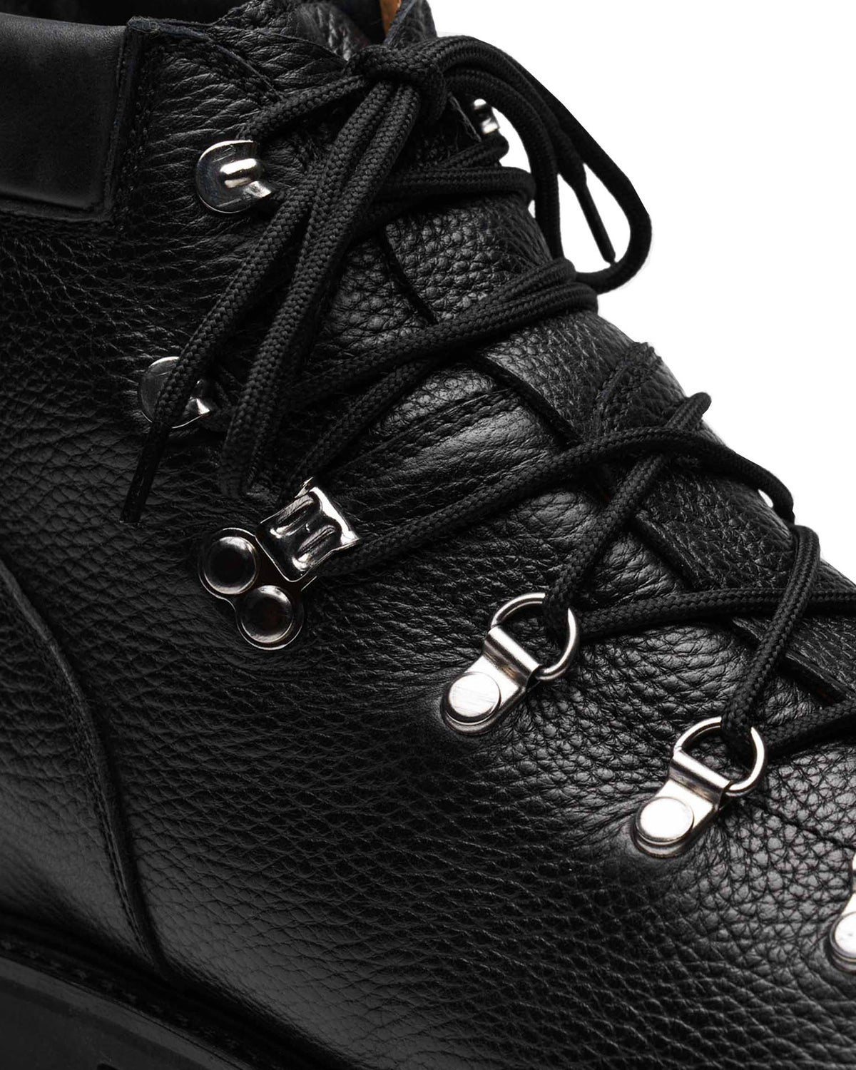 The Hiking Boot Black Grain