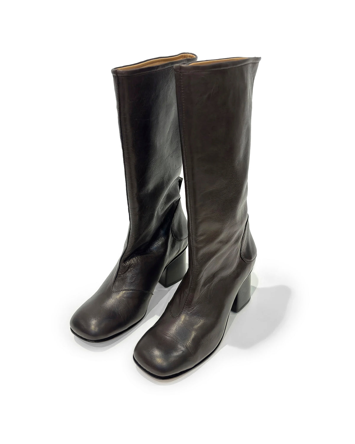 Strutter Boot Matted Brown Waxed Bovine