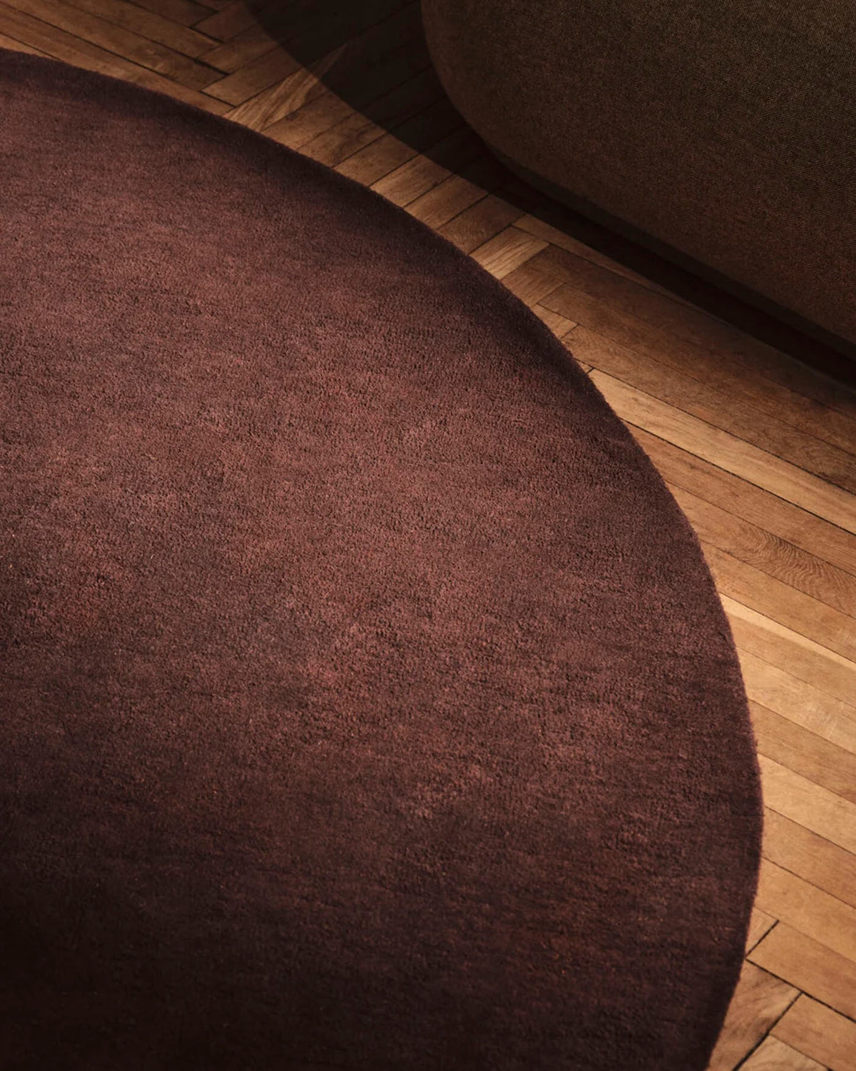 Stille Tufted Rug Dark Pecan