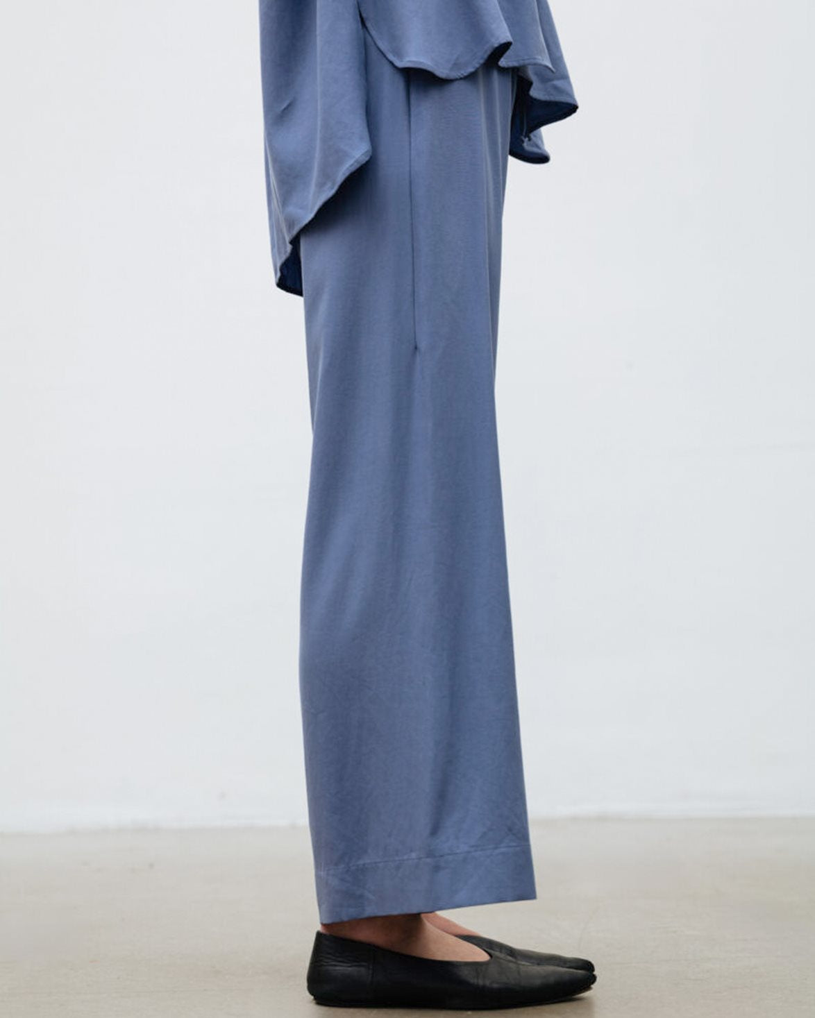 Airy Pants Pale Indigo