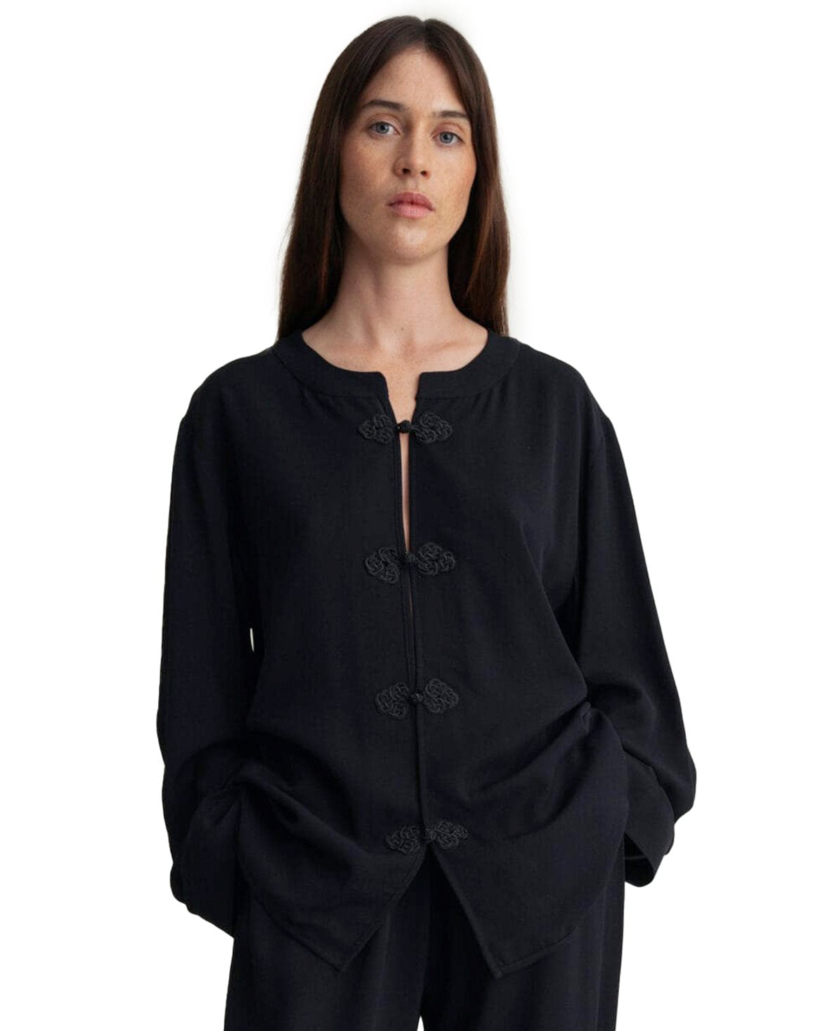 Poise Shirt Black