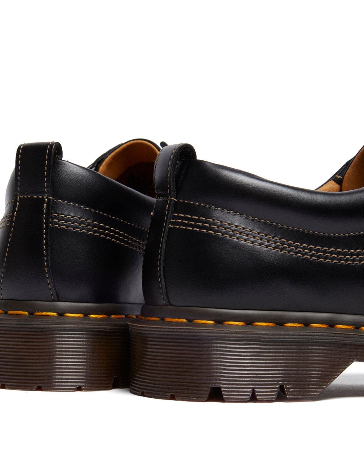 Lowell Moc Toe Shoes Black Analine