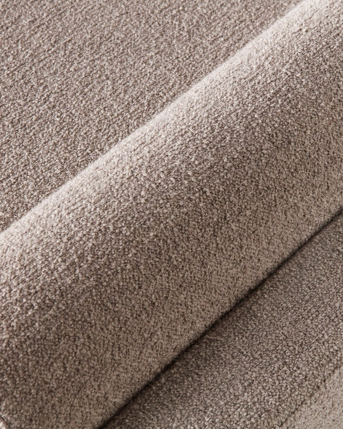 V Daybed Boucle Sand