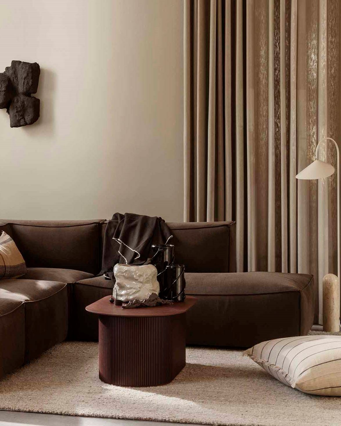 Arum Floor Lamp Cashmere