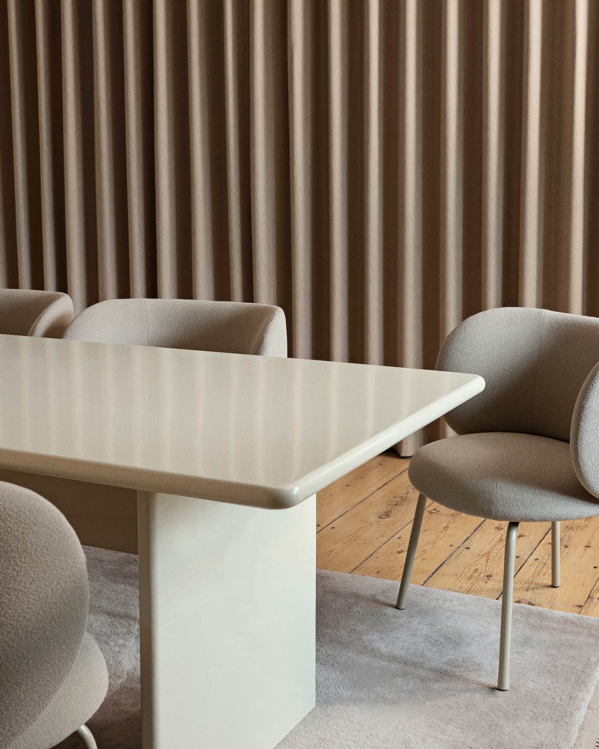 Rink Dining Table 200 Eggshell