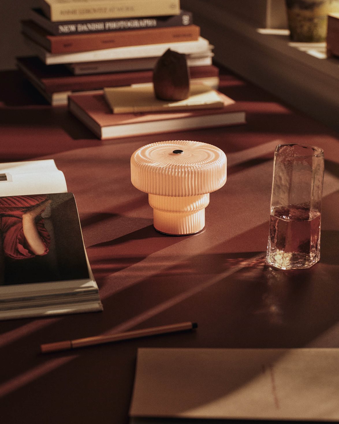 Ripple Portable Lamp Pale Rose