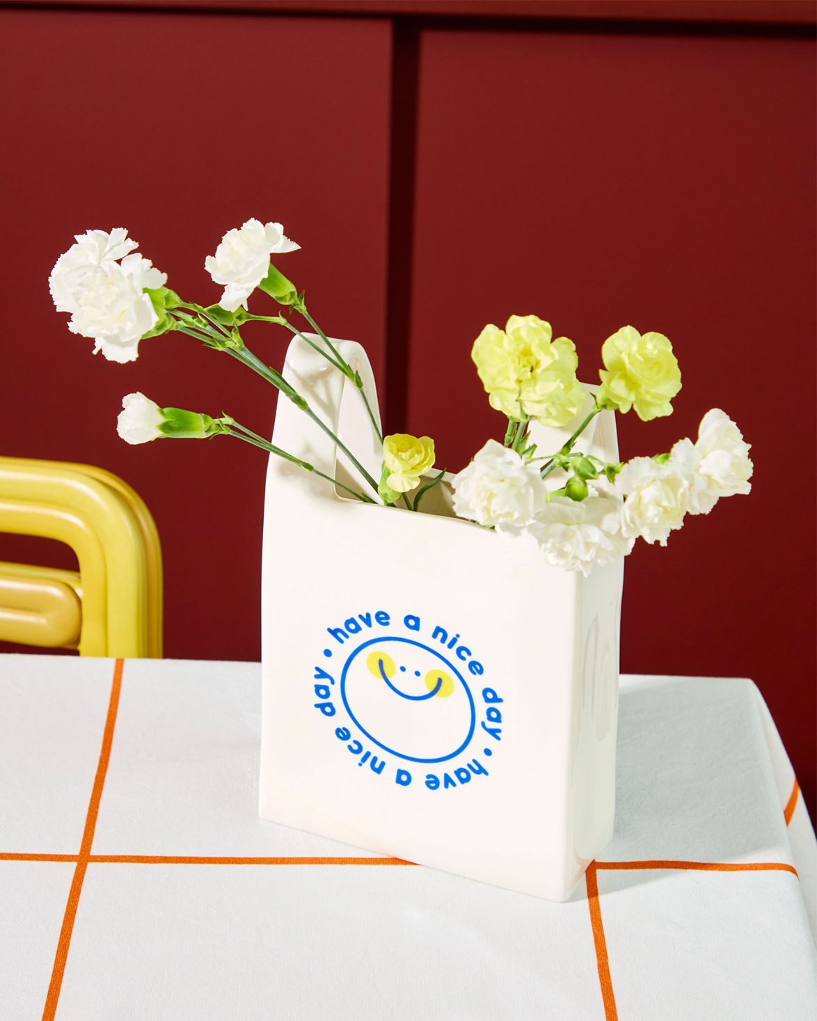 Vase Plastic Bag White/Blue