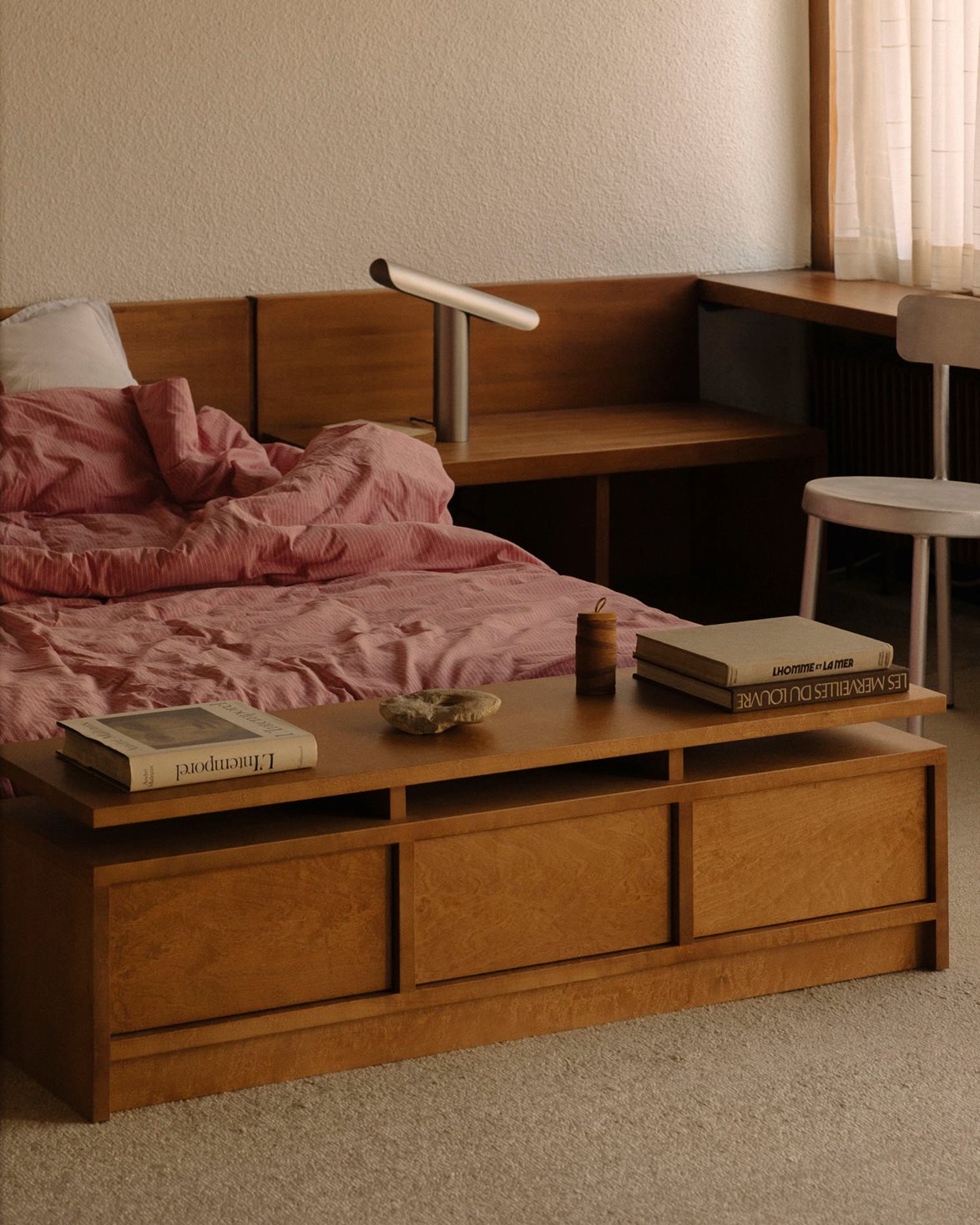 Ratio Console Warm Brown Birch