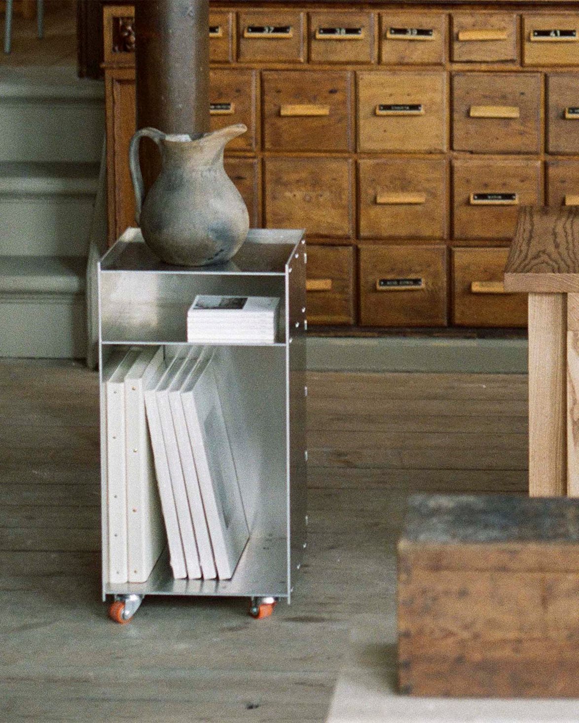 Rivet Cart Aluminum