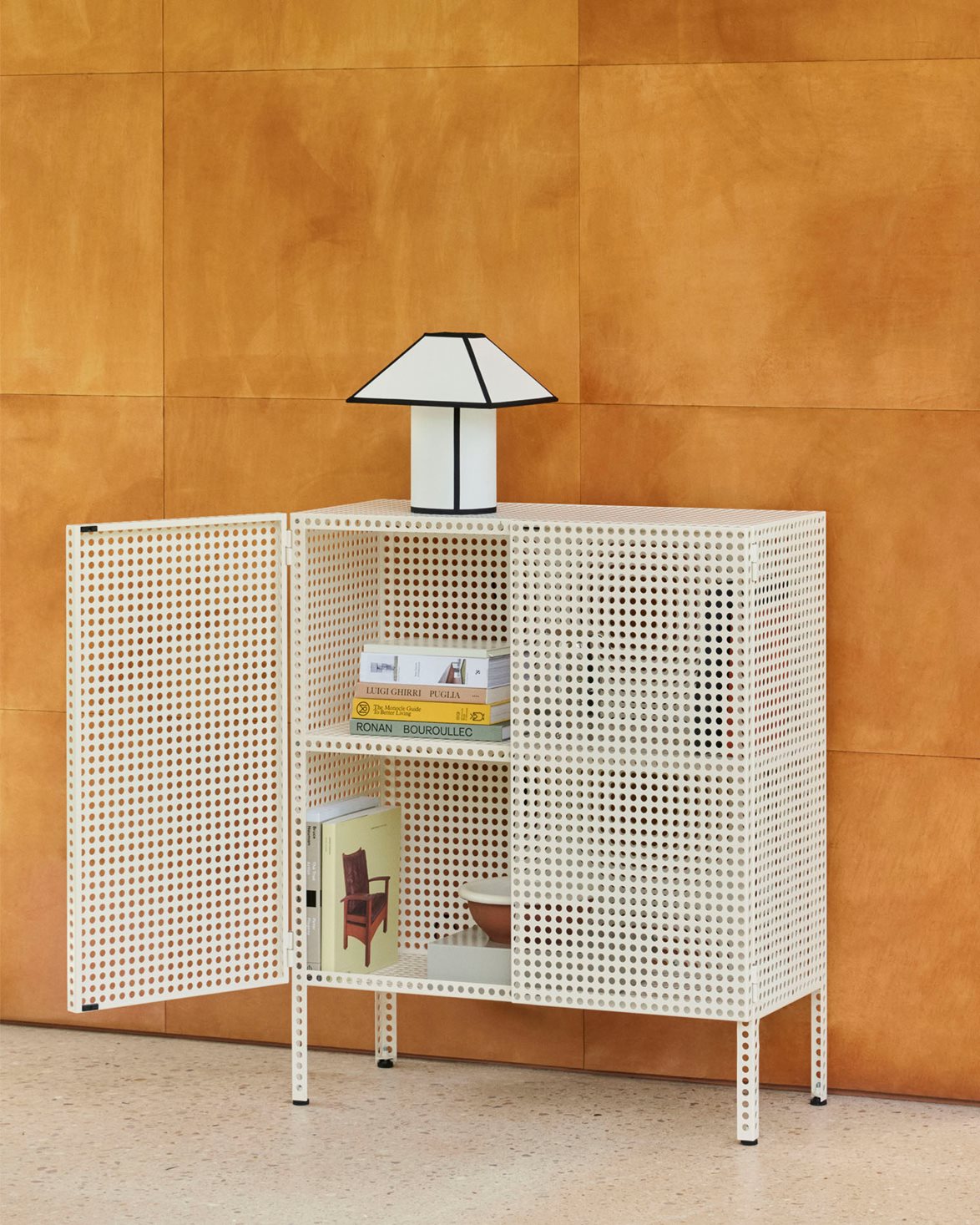 Ava Pyramid Table Lamp 29 Cm White