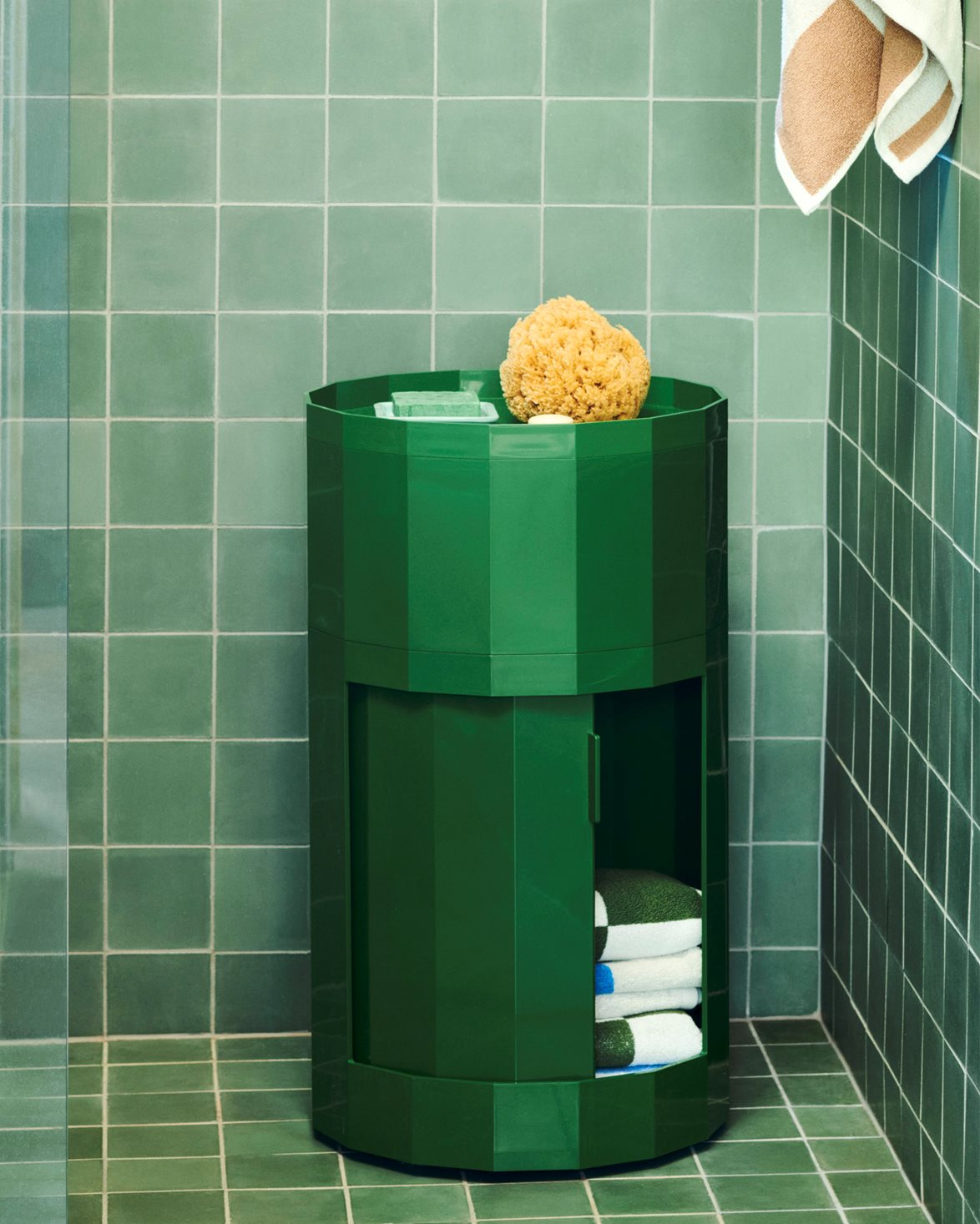 Facet Cabinet High Spinach Green