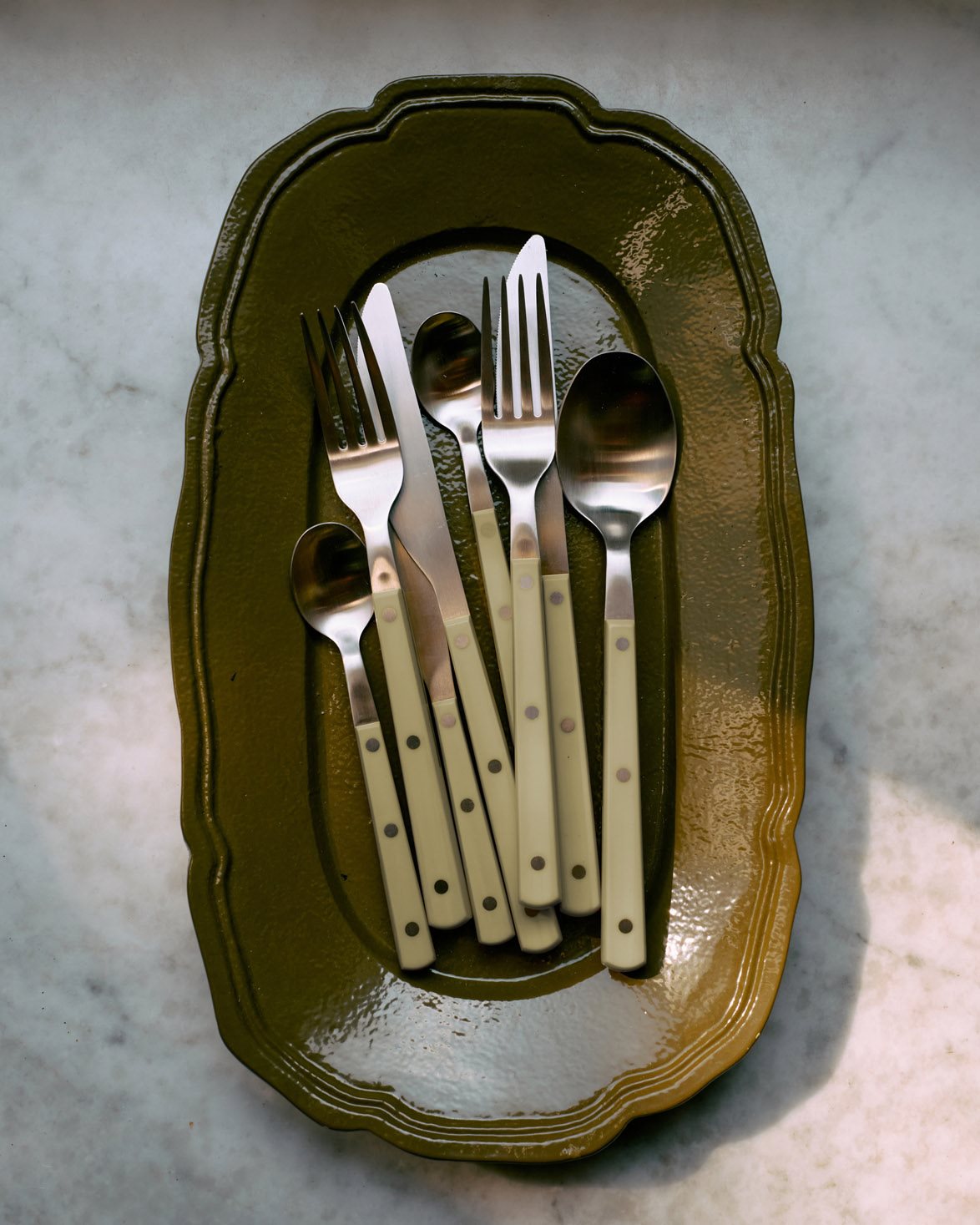 New Classics Serving Tray Olive