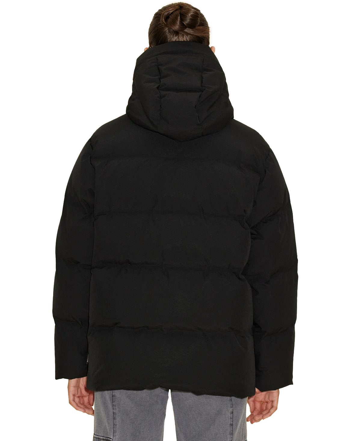 Besseggen Down Jacket Black