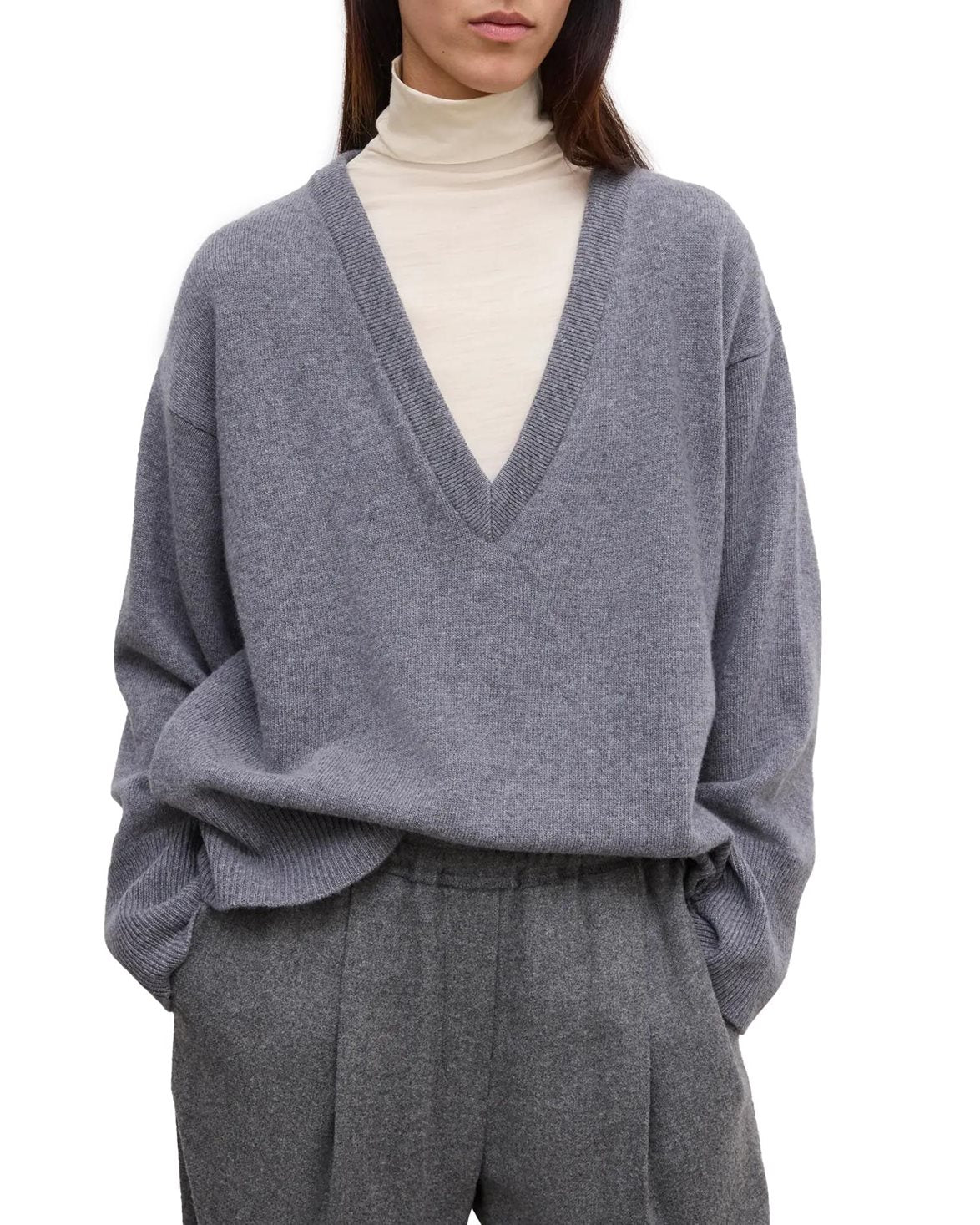 Soft Wool V-Neck Knit Light Grey Melange