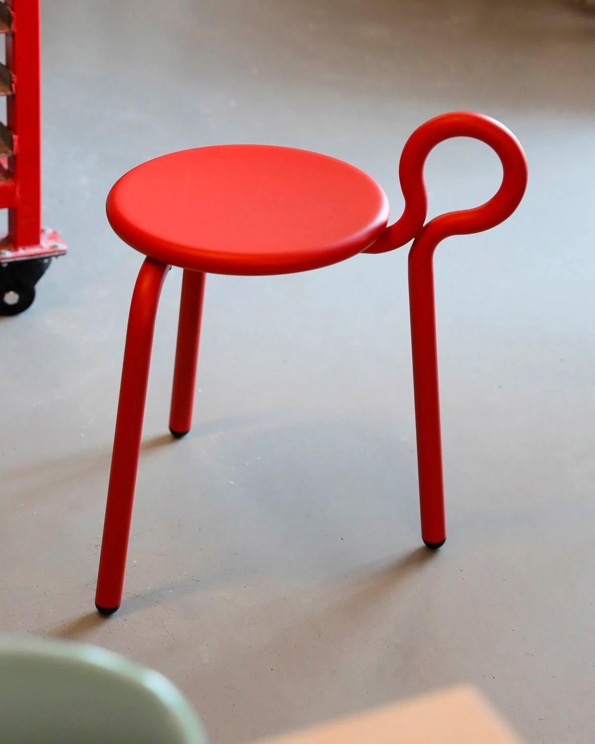 Stool Lasso Red