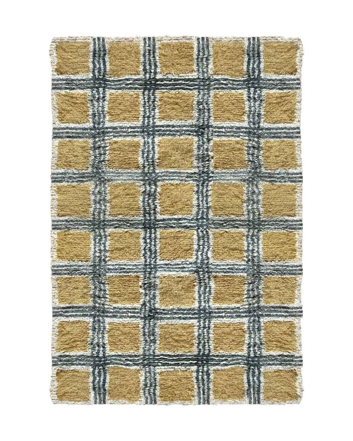 Evelina Kroon Shaggy Rug Pergola