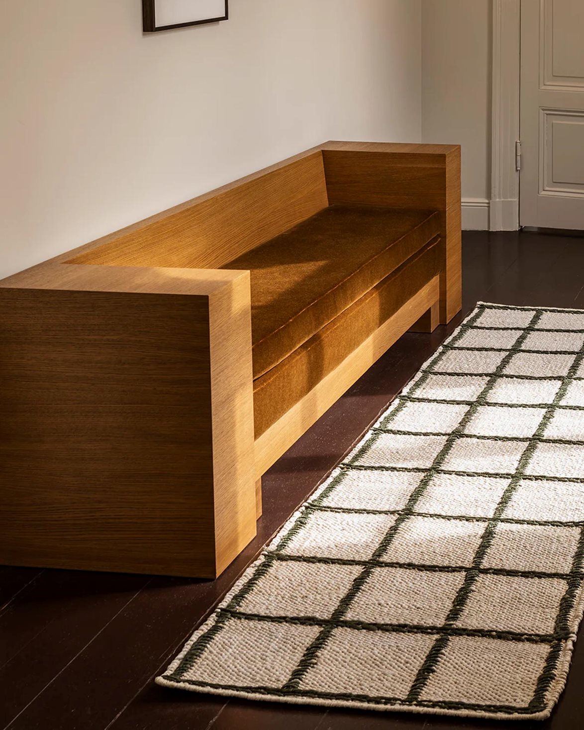 Strata Braided Jute Rug Green